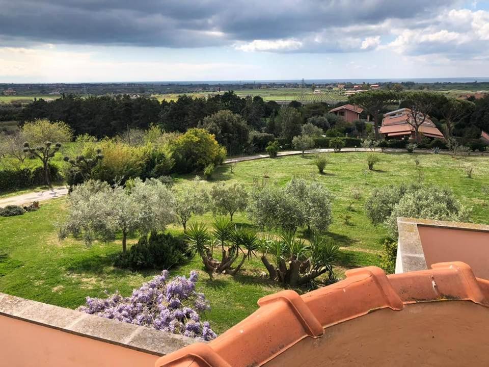 Guest House Villa Di Judighes Черветери Екстериор снимка