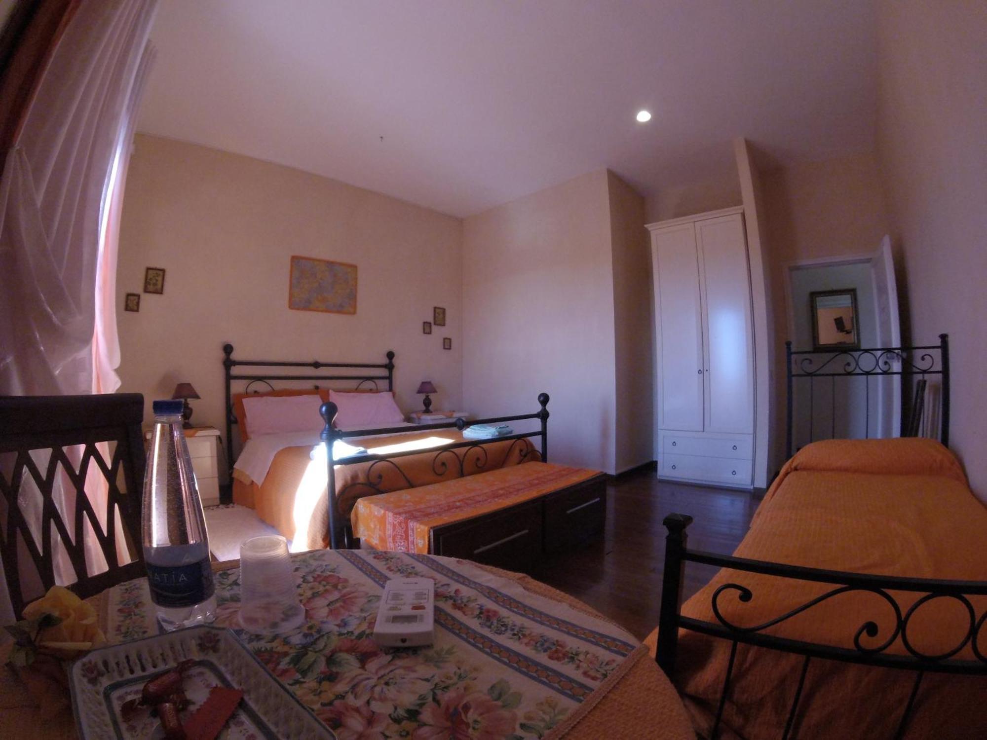 Guest House Villa Di Judighes Черветери Стая снимка