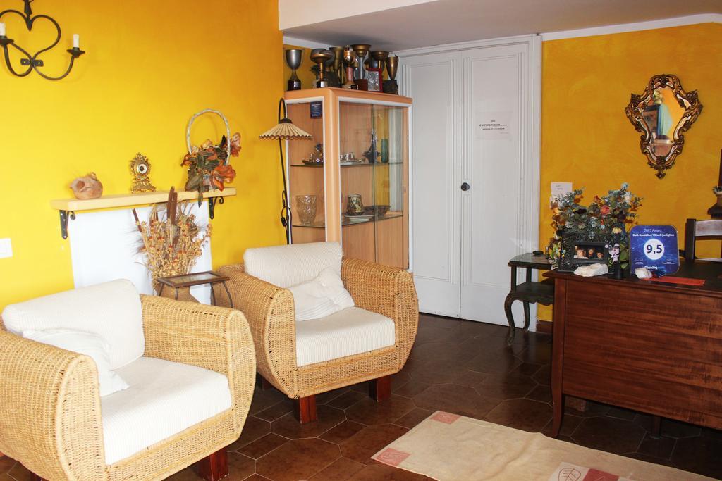 Guest House Villa Di Judighes Черветери Екстериор снимка