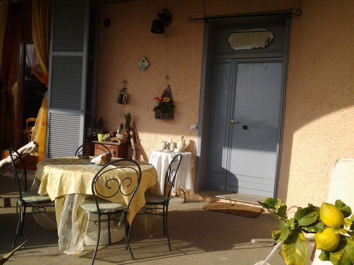 Guest House Villa Di Judighes Черветери Екстериор снимка