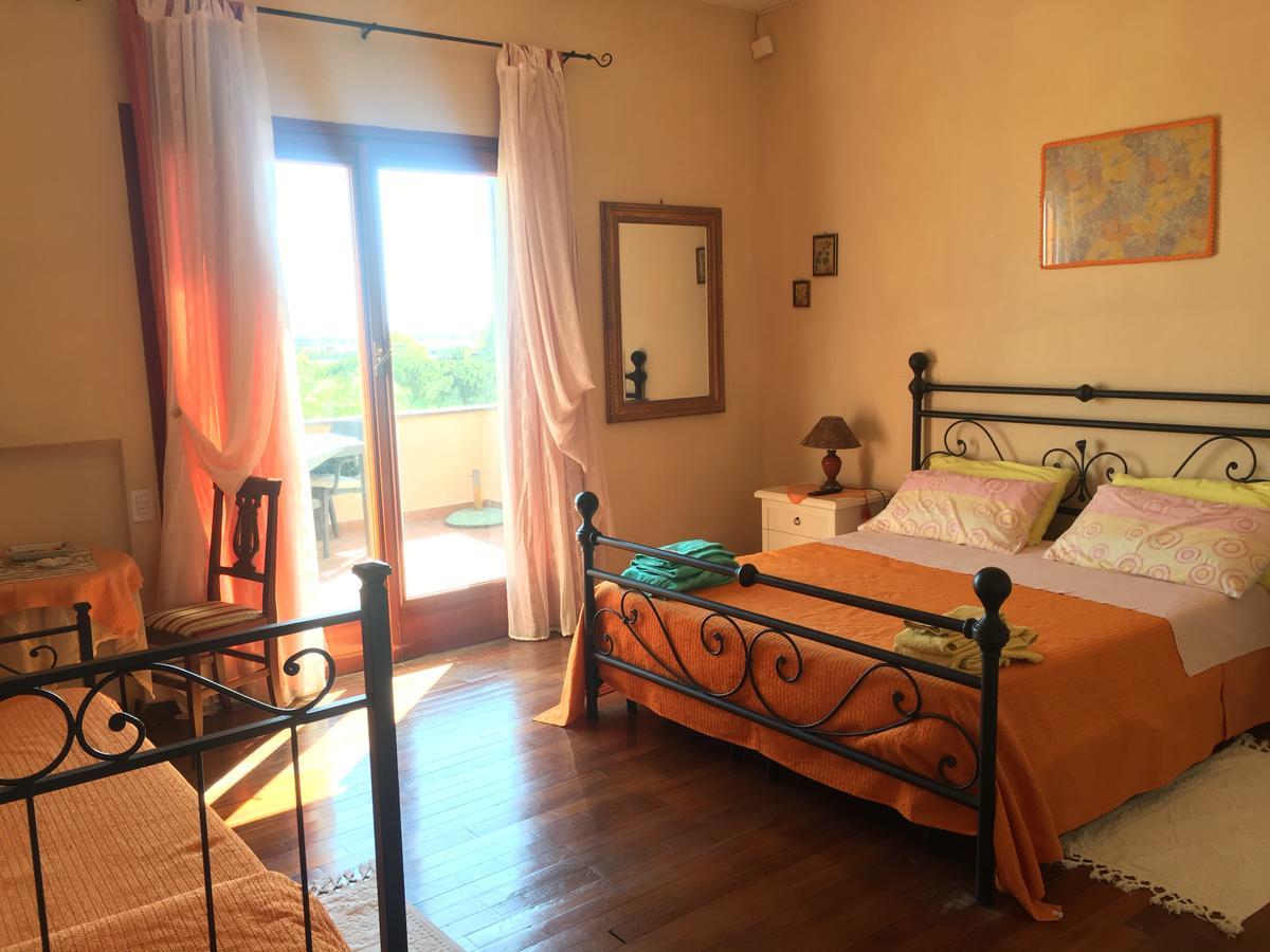 Guest House Villa Di Judighes Черветери Екстериор снимка