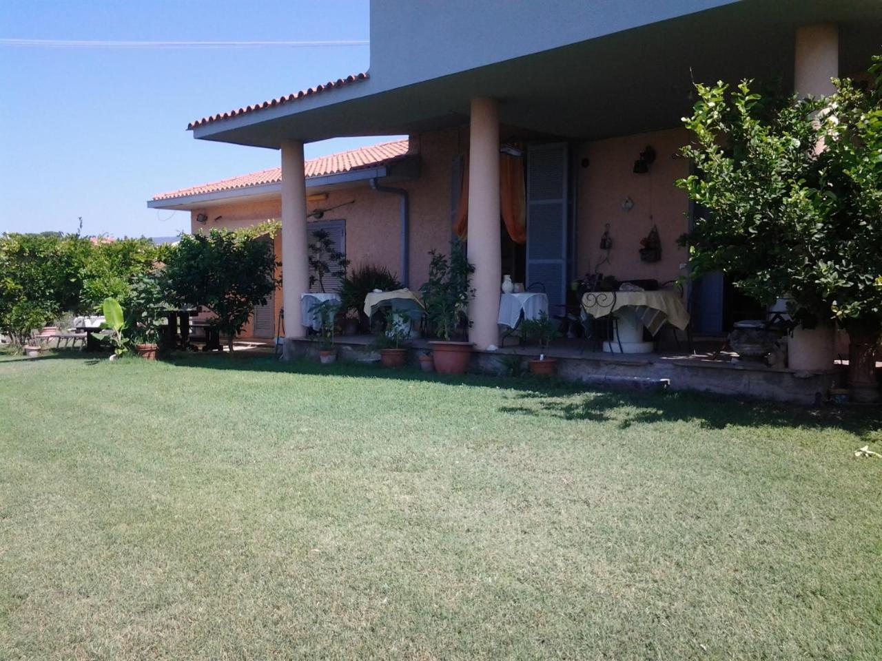 Guest House Villa Di Judighes Черветери Екстериор снимка